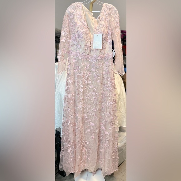 Mac Duggal 70224 Floral Applique Long Sleeve Illusion Gown - Picture 2 of 12